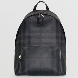 Burberry Backpack 🎒